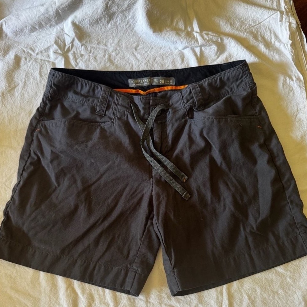 Icebreaker Merino Women 28 Gray Cargo Shorts Hiking Outdoor Drawstring Charcoal